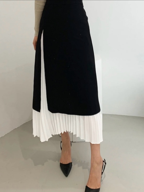 Commense Dresses & Skirts - Commence Two Tone Pleated Long Black White Layered Skirt Size XL